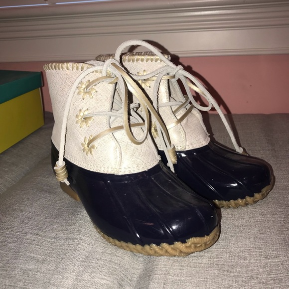 Jack Rogers Chloe Boots - Picture 5 of 6